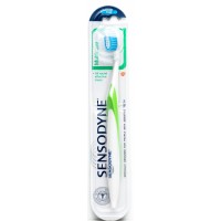Зубная щетка Sensodyne Комплексная Защита Мягкая, 1 шт
