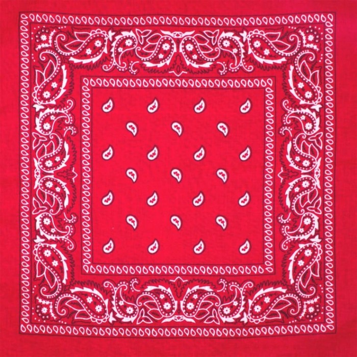 Бандана с узором Классик, 55х55 см (красная) - 