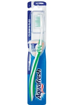 Зубная щетка Aquafresh Clean&Flex Medium, 1 шт