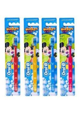 Зубная щетка для детей Oral-B Kids Mickey экстра мягкая, 1 шт